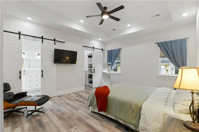 $549,900 | 9 Monplasier Place, New Orleans, LA 70114