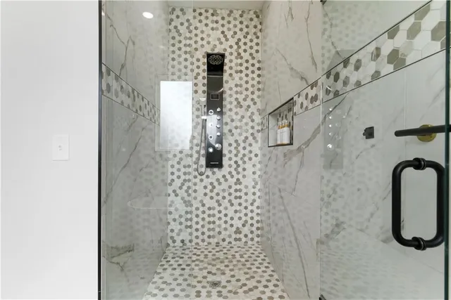 $549,900 | 9 Monplasier Place, New Orleans, LA 70114