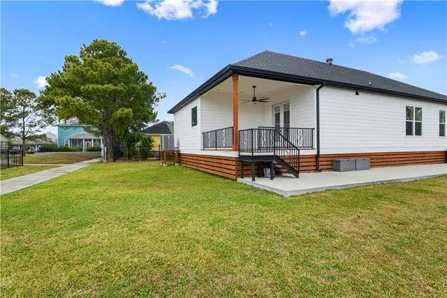 $549,900 | 9 Monplasier Place, New Orleans, LA 70114