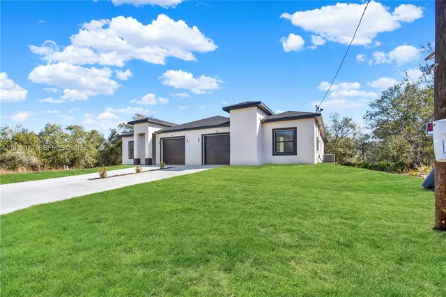 $1,800 | 68 Organ Street, Unit 68, Punta Gorda, FL 33982