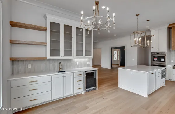 $885,000 | 425 Whittington Circle, Madison, MS 39110