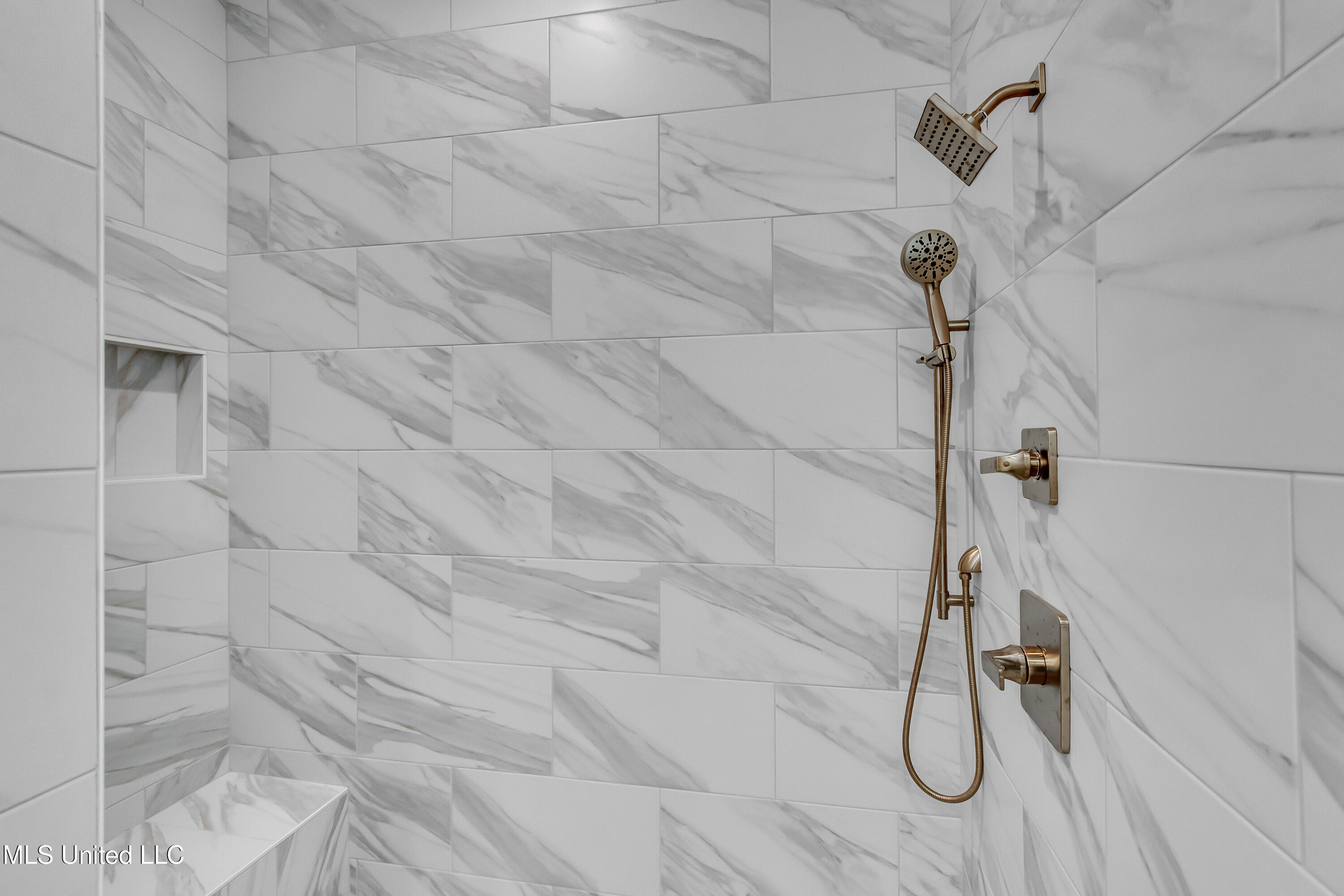 425 Whittington Circle Madison, MS 39110 - Photo 20 of 33 425 Whittington Cir-59