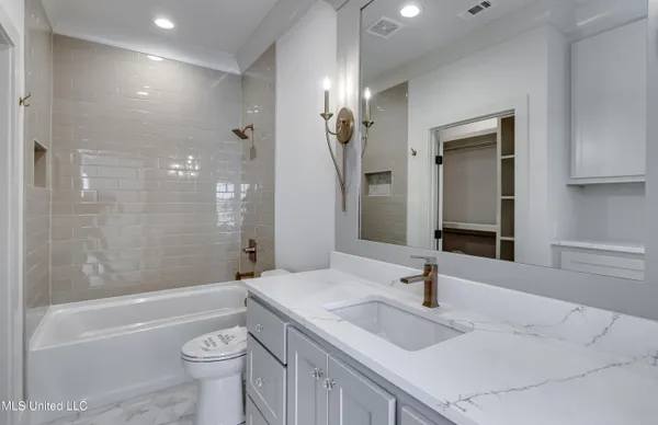 $885,000 | 425 Whittington Circle, Madison, MS 39110