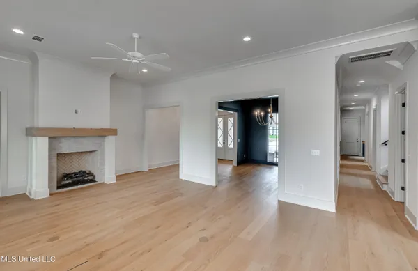 $885,000 | 425 Whittington Circle, Madison, MS 39110