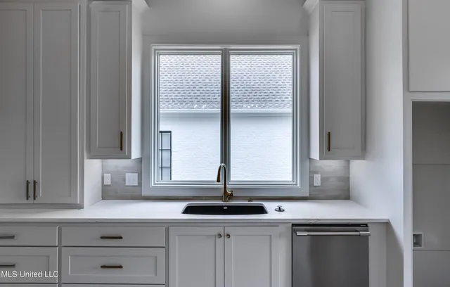 $885,000 | 425 Whittington Circle, Madison, MS 39110