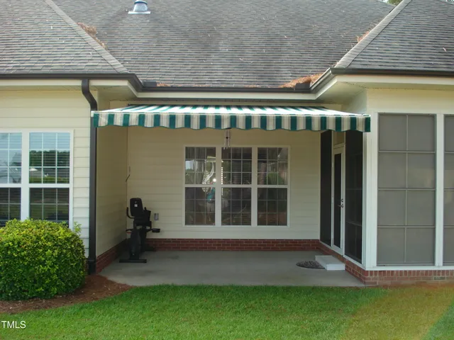 $452,500 | 117 Crescent Drive, Dunn, NC 28334