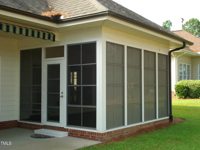 $452,500 | 117 Crescent Drive, Dunn, NC 28334