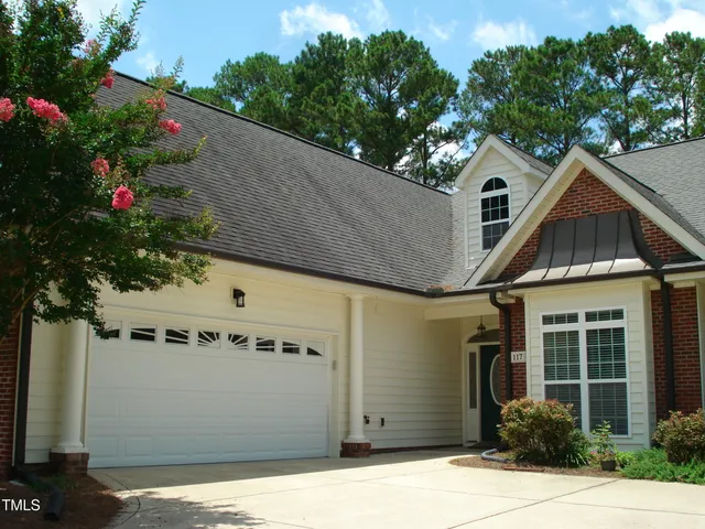 $452,500 | 117 Crescent Drive, Dunn, NC 28334