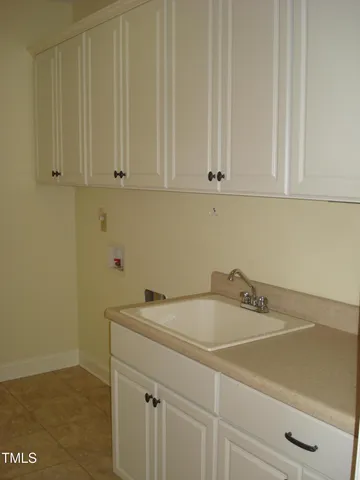 $452,500 | 117 Crescent Drive, Dunn, NC 28334