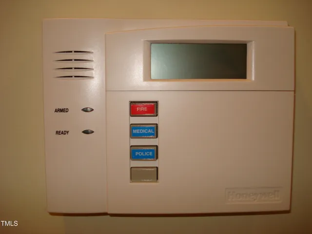 $452,500 | 117 Crescent Drive, Dunn, NC 28334