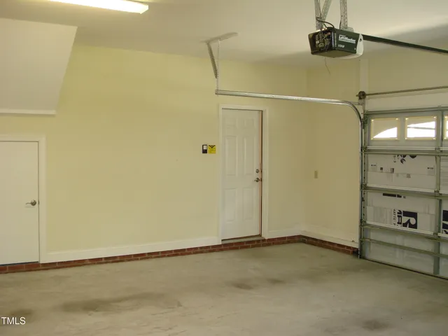 $452,500 | 117 Crescent Drive, Dunn, NC 28334