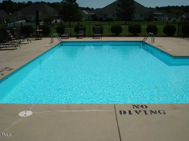 $452,500 | 117 Crescent Drive, Dunn, NC 28334