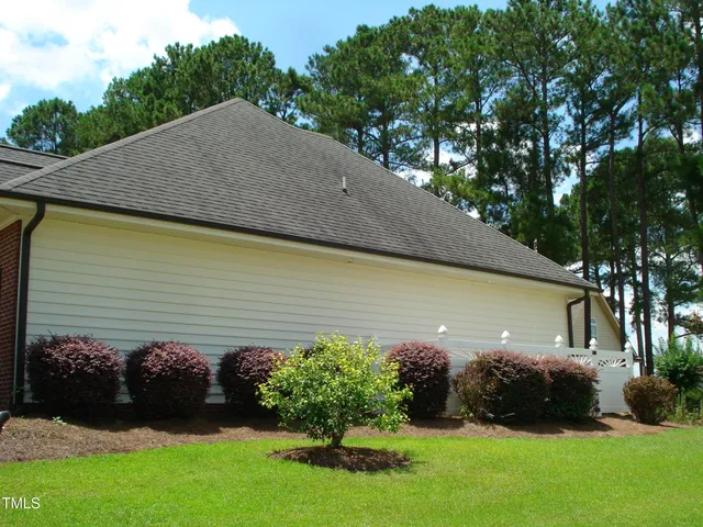 $452,500 | 117 Crescent Drive, Dunn, NC 28334