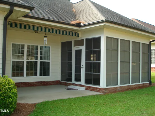 $452,500 | 117 Crescent Drive, Dunn, NC 28334