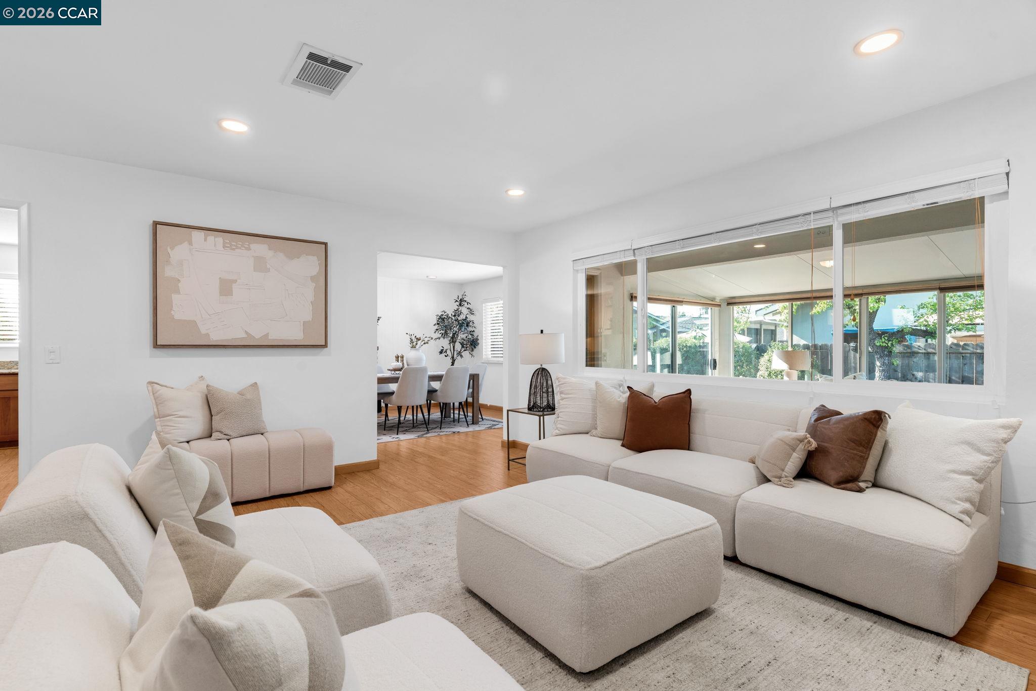 2 Craydon Court San Ramon, CA 94583 - Photo 5 of 39