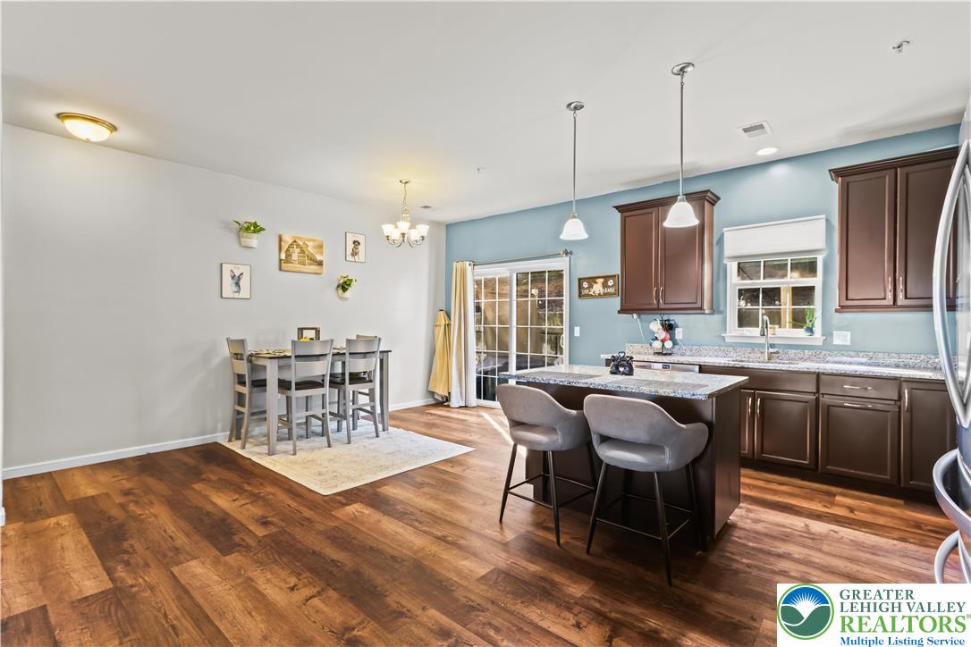 2260 Rising Hill Road Whitehall, PA 18052 - Photo 7 of 30