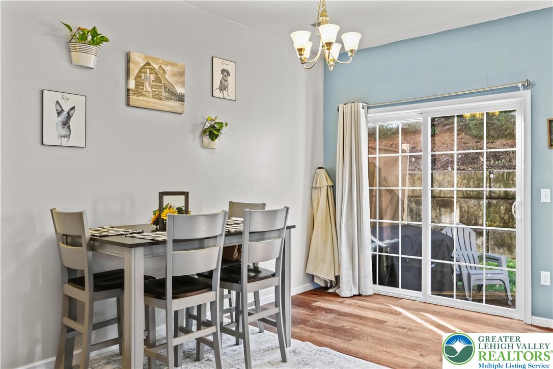 2260 Rising Hill Road Whitehall, PA 18052 - Photo 8 of 30