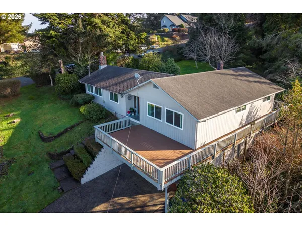 $539,000 | 1376 D Street, Coos Bay, OR 97420
