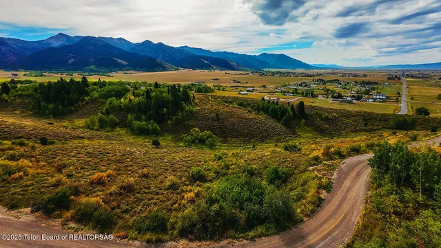 $420,000 | 10-acres Stewart Trl Road, Alpine, WY 83128