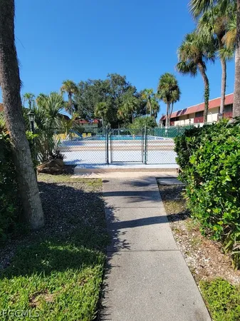 $1,150 | 1372 Archer Street, Unit 4, Lehigh Acres, FL 33936