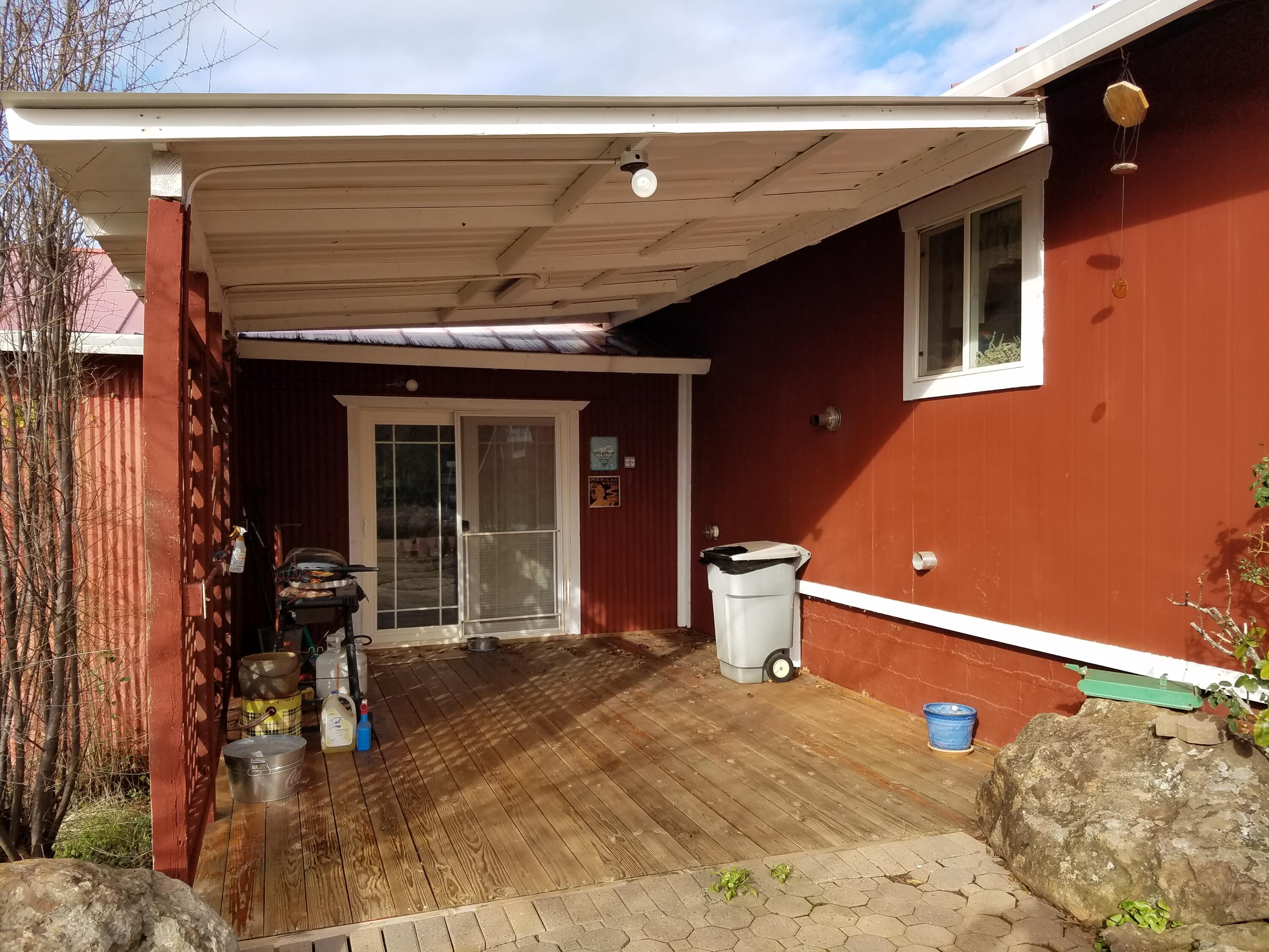 21775 Manton School Road Manton, CA 96059 - Photo 21 of 91 COVERED BACK DECK