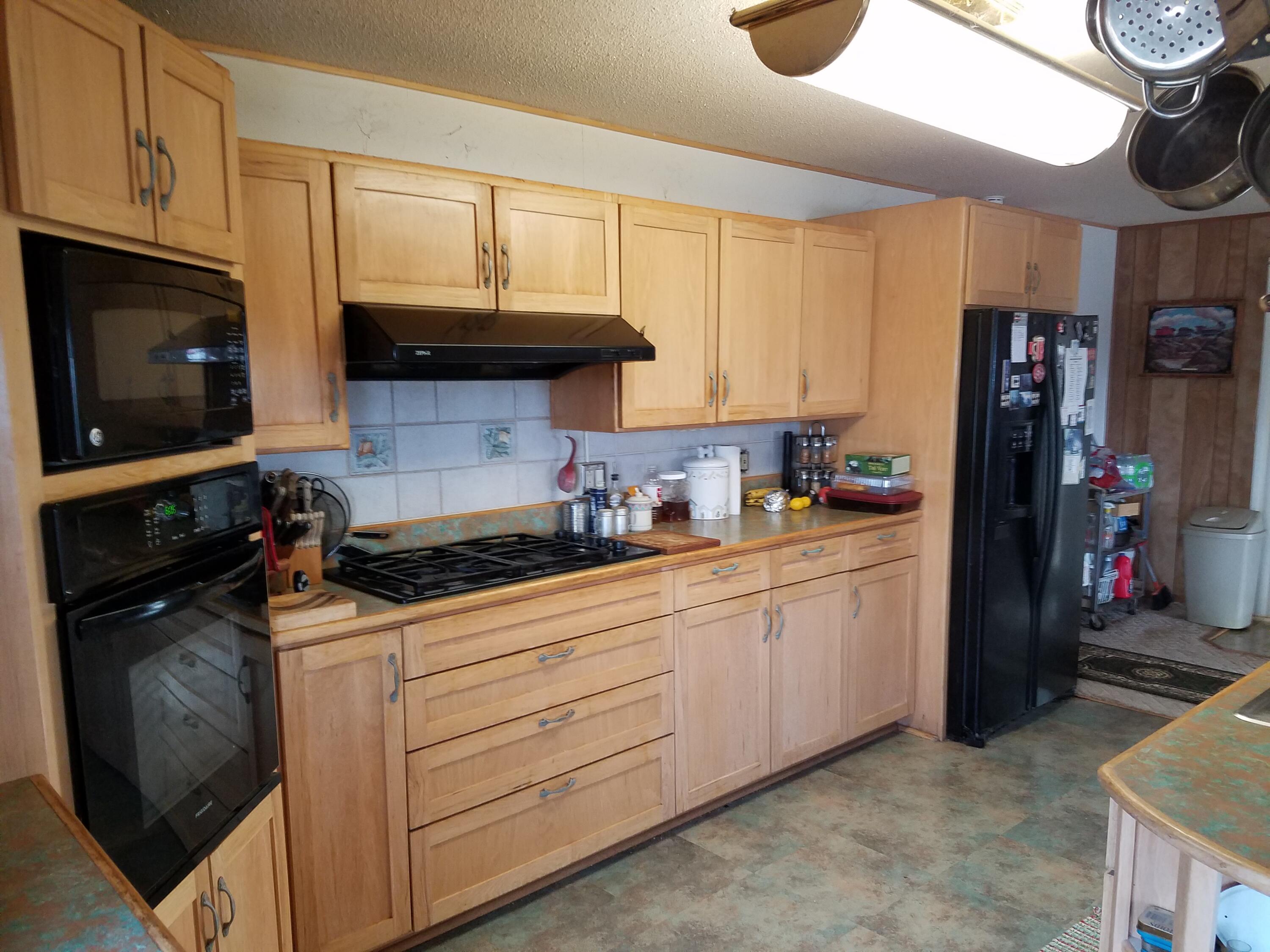 21775 Manton School Road Manton, CA 96059 - Photo 30 of 91 KITCHEN