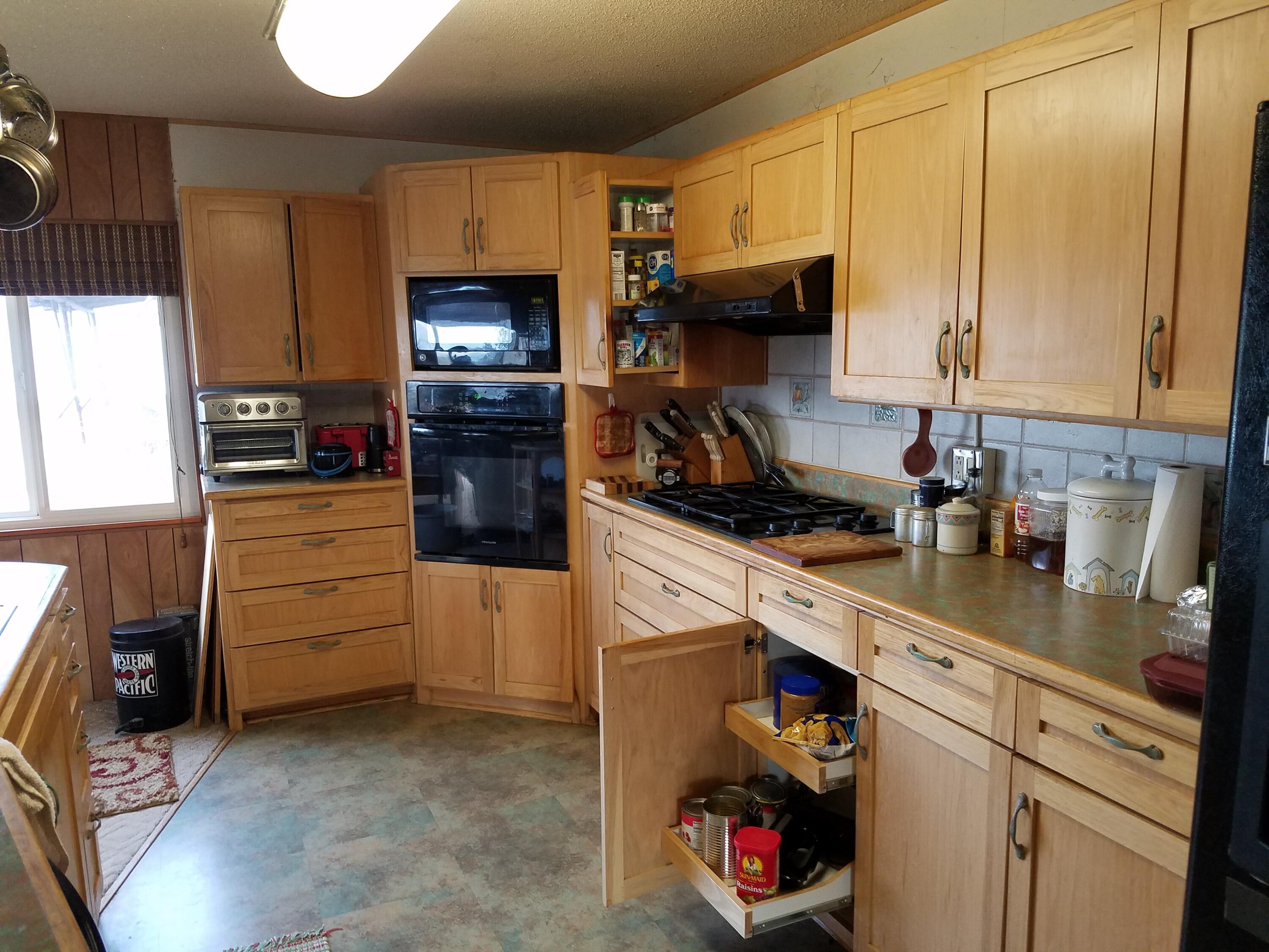 21775 Manton School Road Manton, CA 96059 - Photo 31 of 91 KITCHEN V2