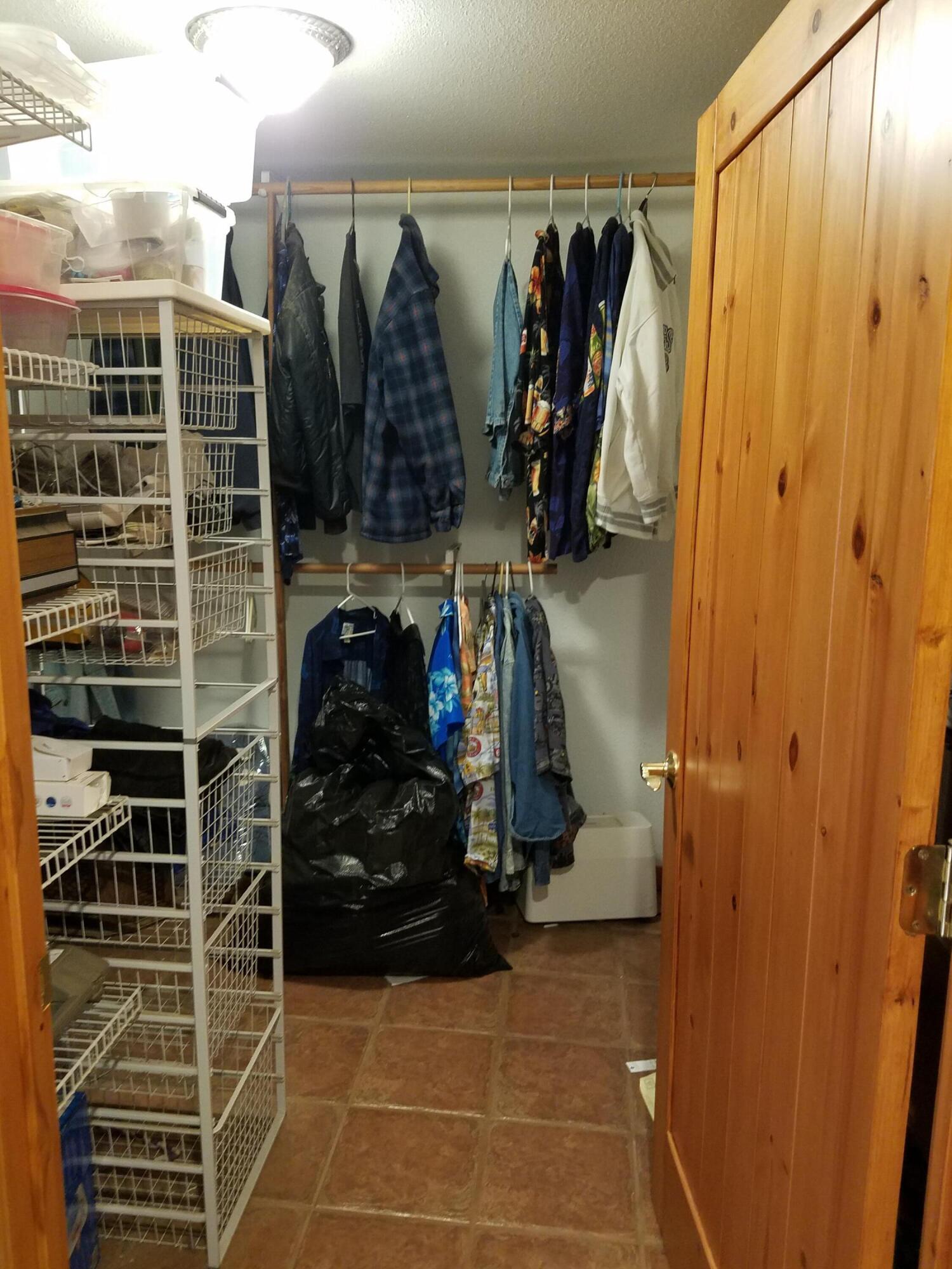 21775 Manton School Road Manton, CA 96059 - Photo 43 of 91 MASTER 1 WALK IN CLOSET