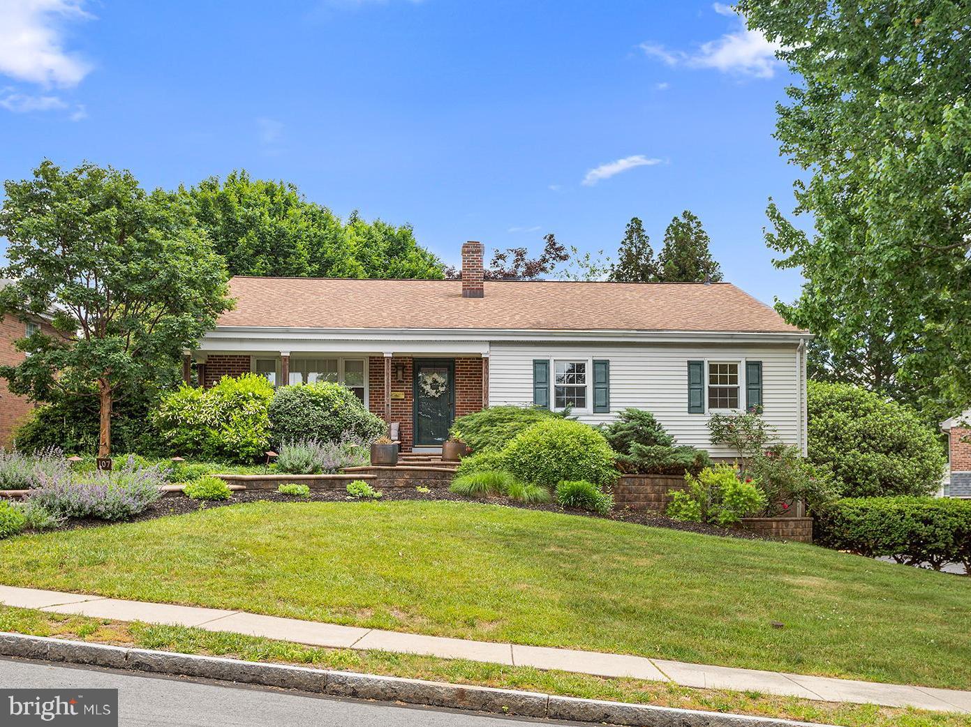 107 Snyder Lane Springfield, PA 19064 - Photo 1 of 41