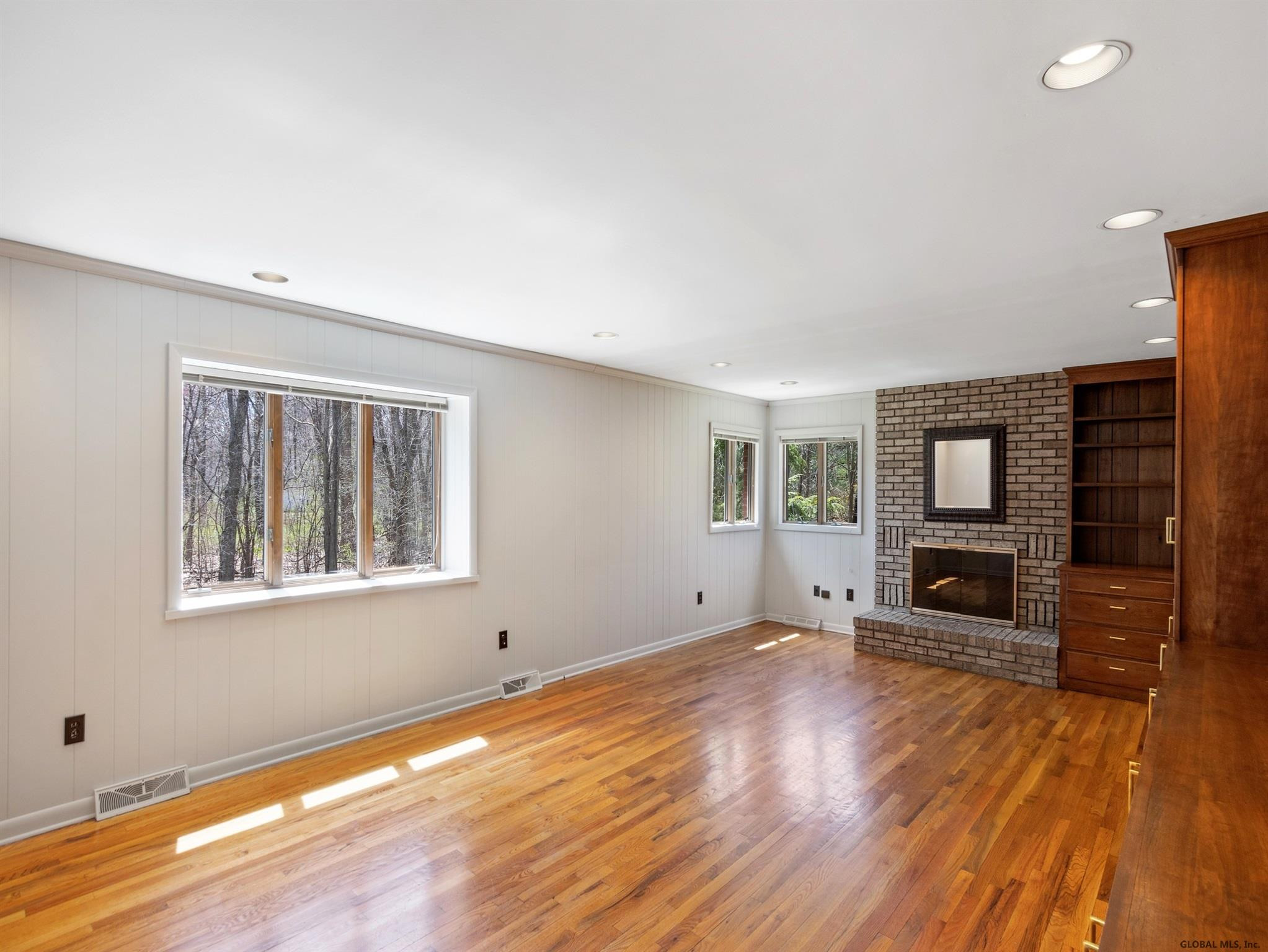 2242 Pine Ridge Road Niskayuna, NY 12309 - Photo 17 of 35 Photo 20