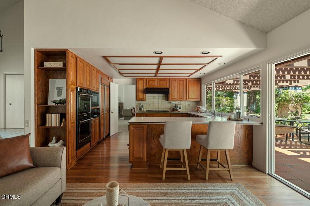 2909 Hopeton Road La Crescenta, CA 91214 - Photo 12 of 34 13-HopetonRd-47cbf64fdf
