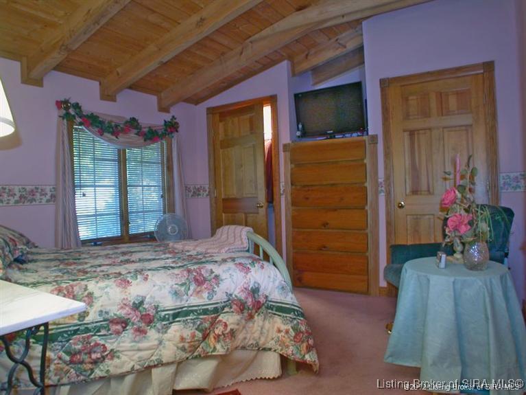 1314 Hebron Church Road Henryville, IN 47126 - Photo 25 of 80
