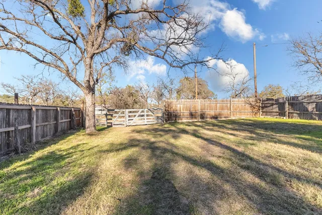 $280,000 | 1517 Hill Way Drive, Granite Shoals, TX 78654