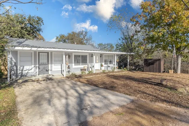 $280,000 | 1517 Hill Way Drive, Granite Shoals, TX 78654