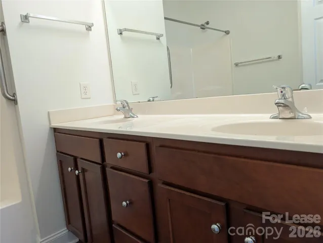 $1,690 | 2104 Sardony Lane, Charlotte, NC 28213