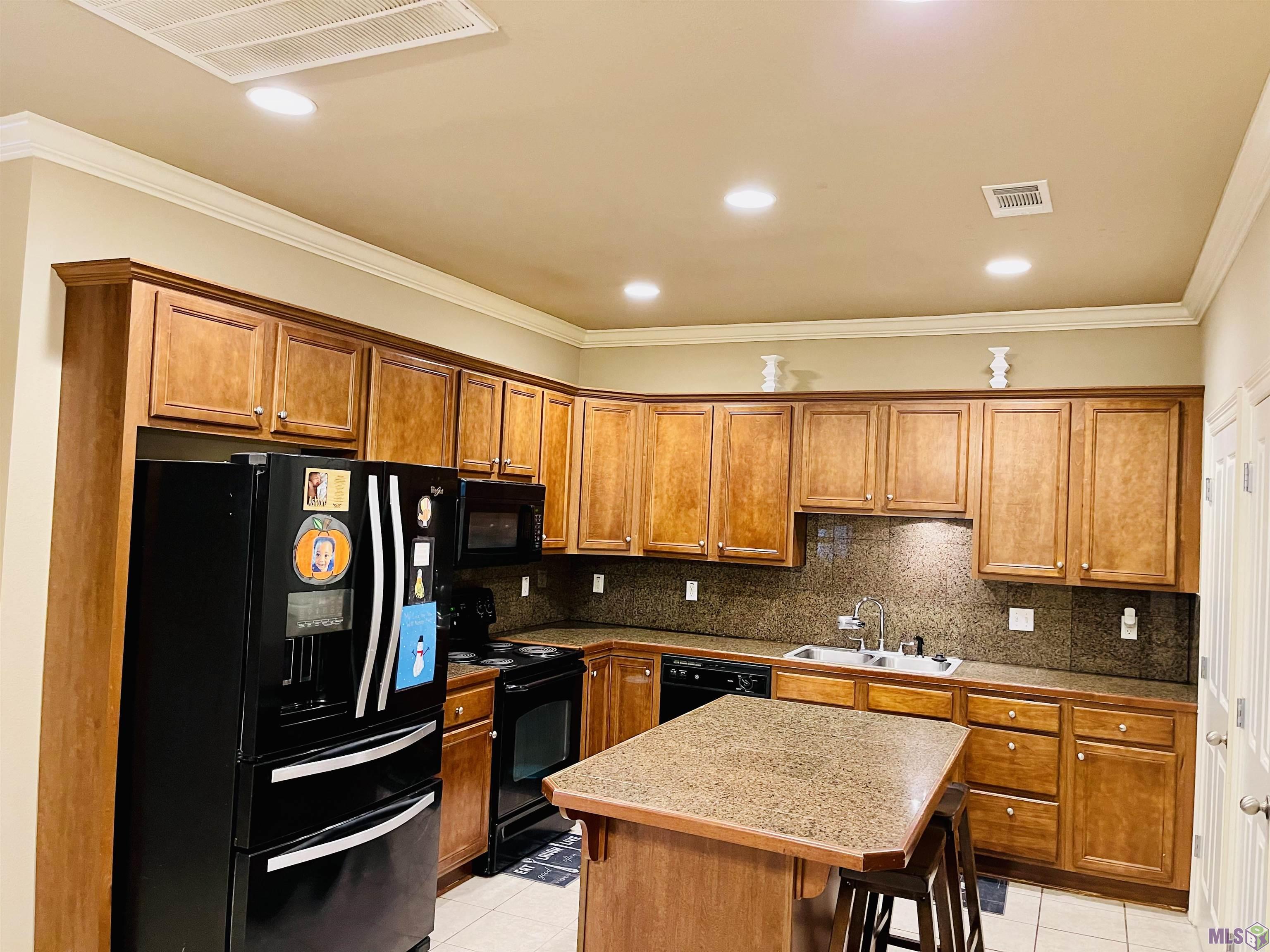 4000 Mchugh Road, Unit 10 Zachary, LA 70791 - Photo 8 of 8 Gallery Image 8