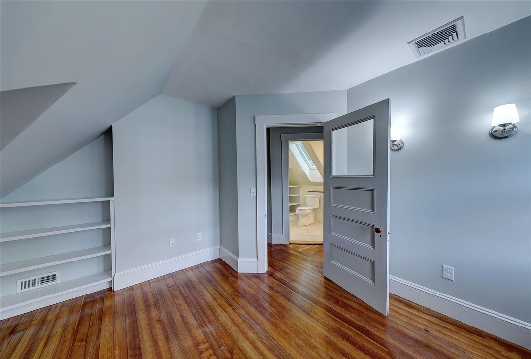 16 Elton Street Providence, RI 02906 - Photo 19 of 25