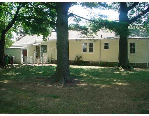 19 Pleasant View Road Warwick, RI 02888 - Photo 2 of 2 Exterior Back.