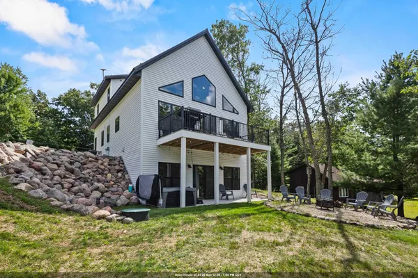 $725,000 | W5070 West Long Lake Road, Waupaca, WI 54981
