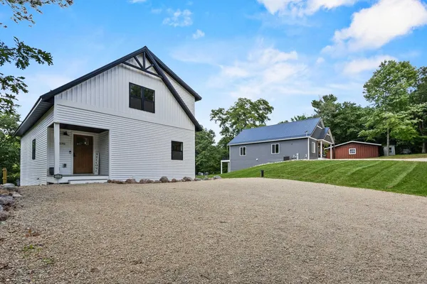 $725,000 | W5070 West Long Lake Road, Waupaca, WI 54981