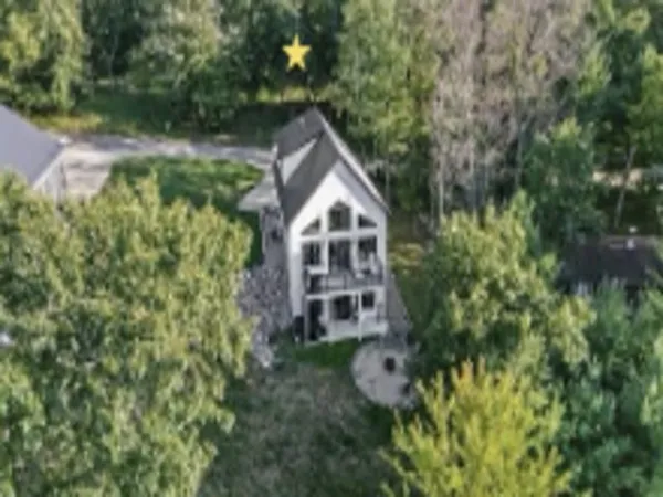 $725,000 | W5070 West Long Lake Road, Waupaca, WI 54981