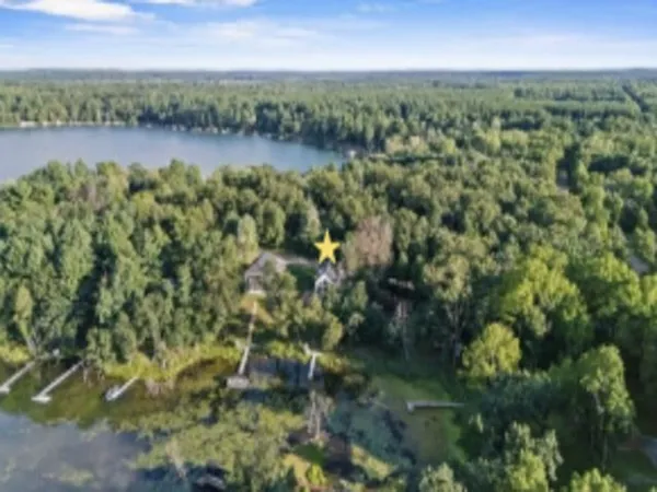 $725,000 | W5070 West Long Lake Road, Waupaca, WI 54981