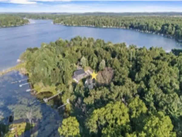 $725,000 | W5070 West Long Lake Road, Waupaca, WI 54981