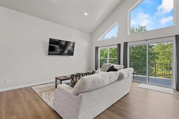 $725,000 | W5070 West Long Lake Road, Waupaca, WI 54981