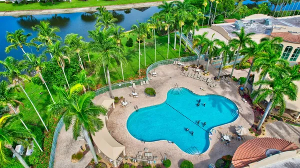 $2,950 | 5842 Crystal Shores Drive, Unit 205, Boynton Beach, FL 33437