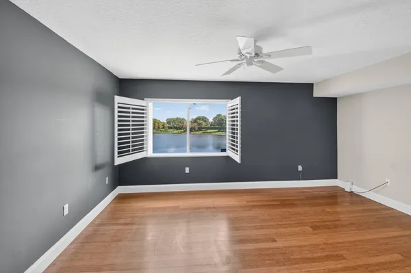 $2,950 | 5842 Crystal Shores Drive, Unit 205, Boynton Beach, FL 33437