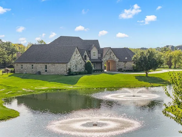 $2,325,000 | 737 Manor Drive, Argyle, TX 76226