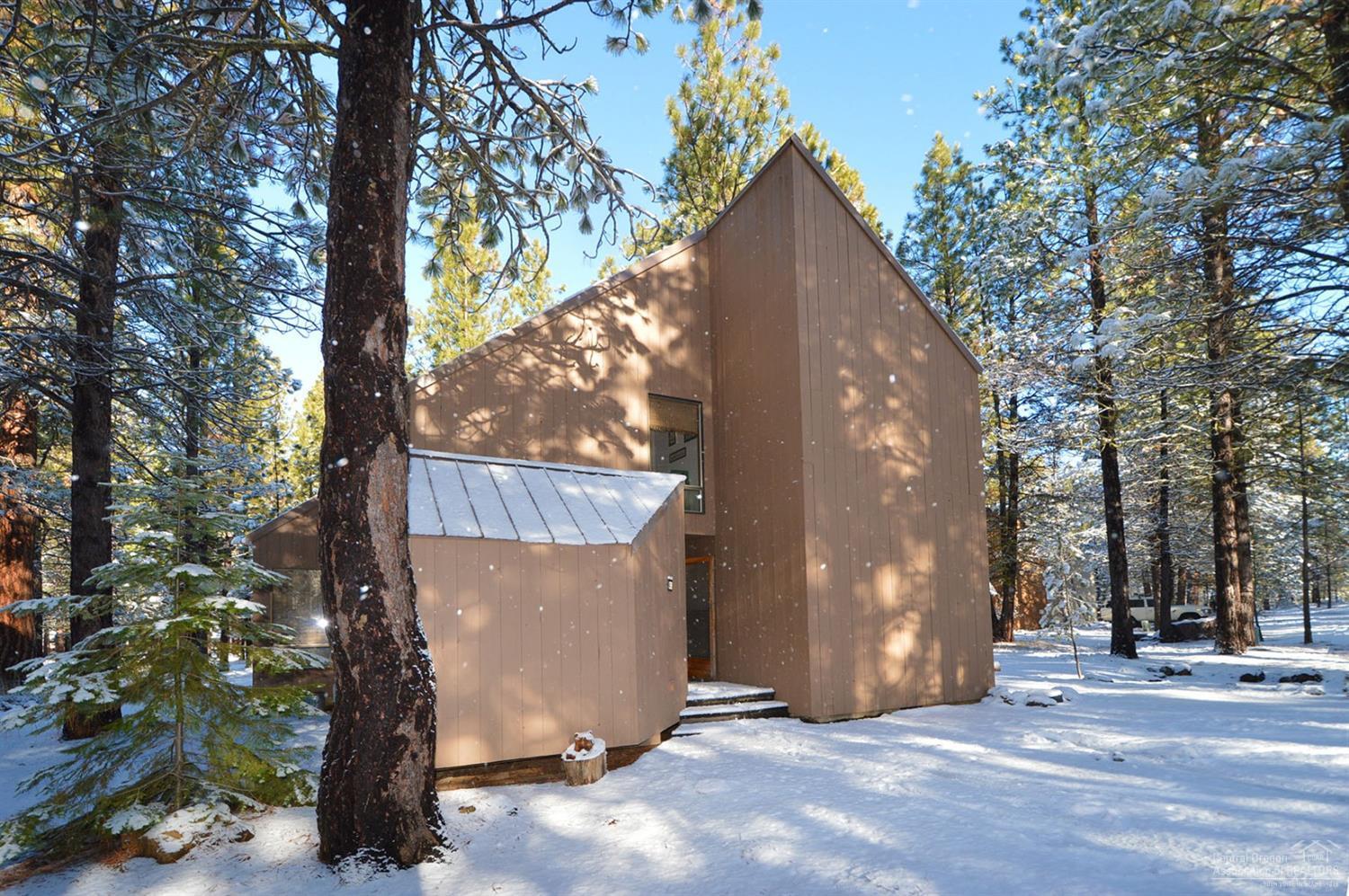 70681 Dewberry Black Butte Ranch, OR 97759 - Photo 2 of 19 Additional Photo