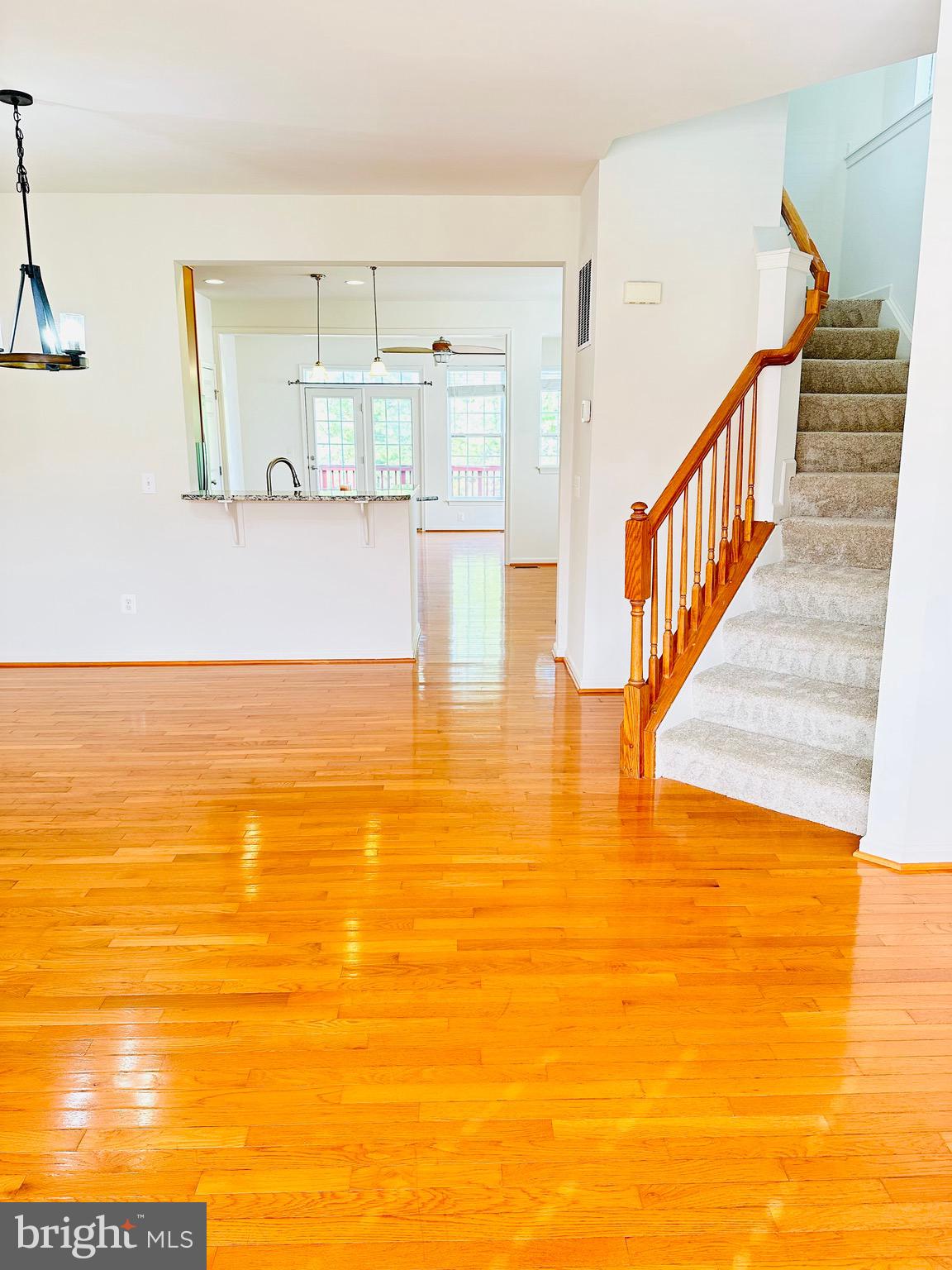 25278 Gothic Square Chantilly, VA 20152 - Photo 14 of 28