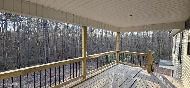 $539,900 | 323 Cumberland Cove Road, Monterey, TN 38574